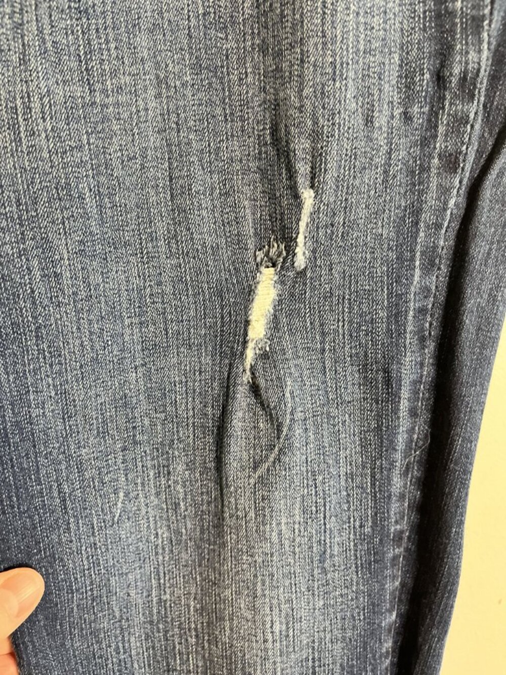 Torrid Boyfriend Denim Jeans 18R Blue Distressed Neutral Faded Classic Chic - Picture 7 of 10
